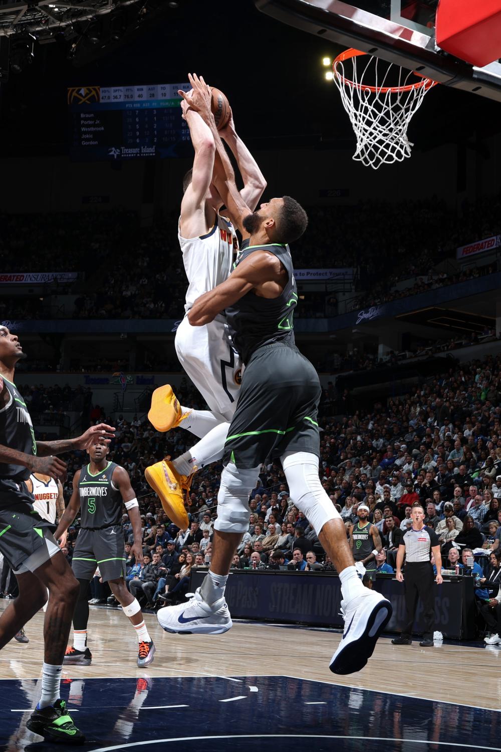 场到比赛场 场到比赛场