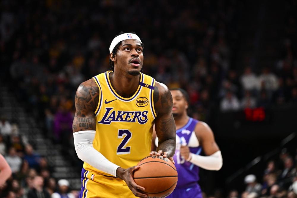 赛取得三双 赛取得三双