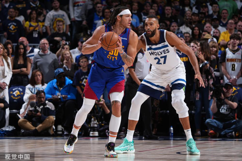 情付诸东流 情付诸东流