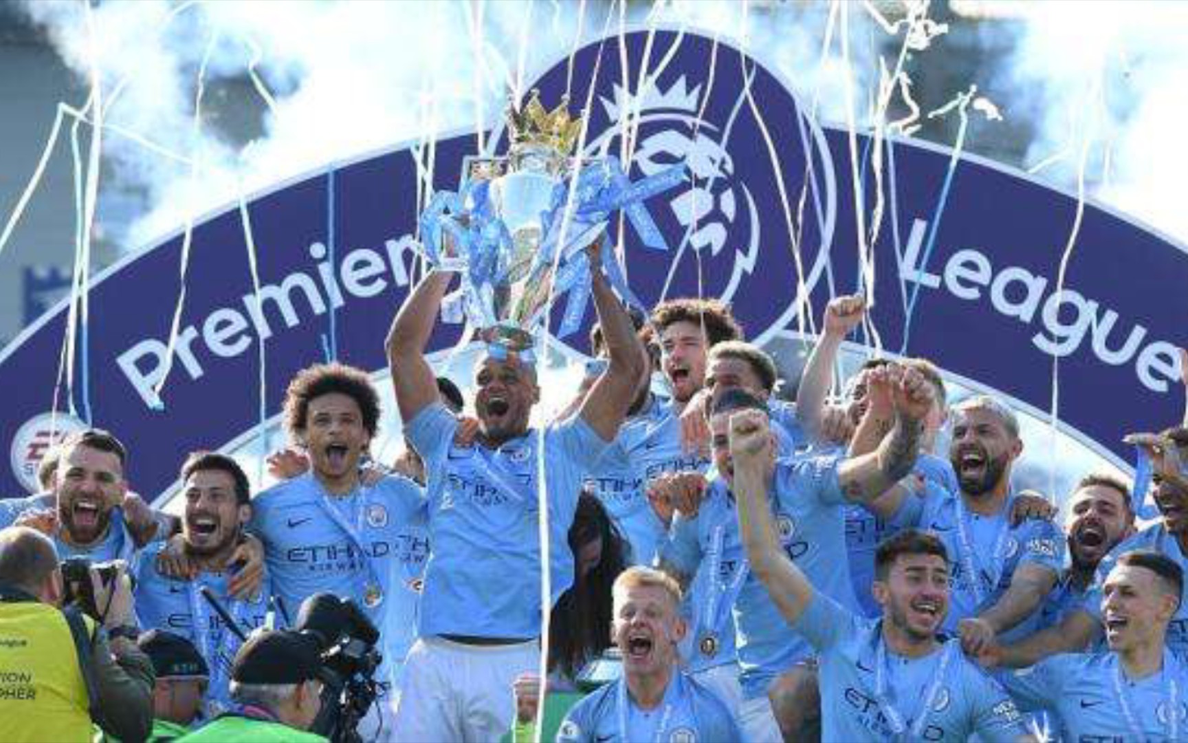 借出色表现 借出色表现